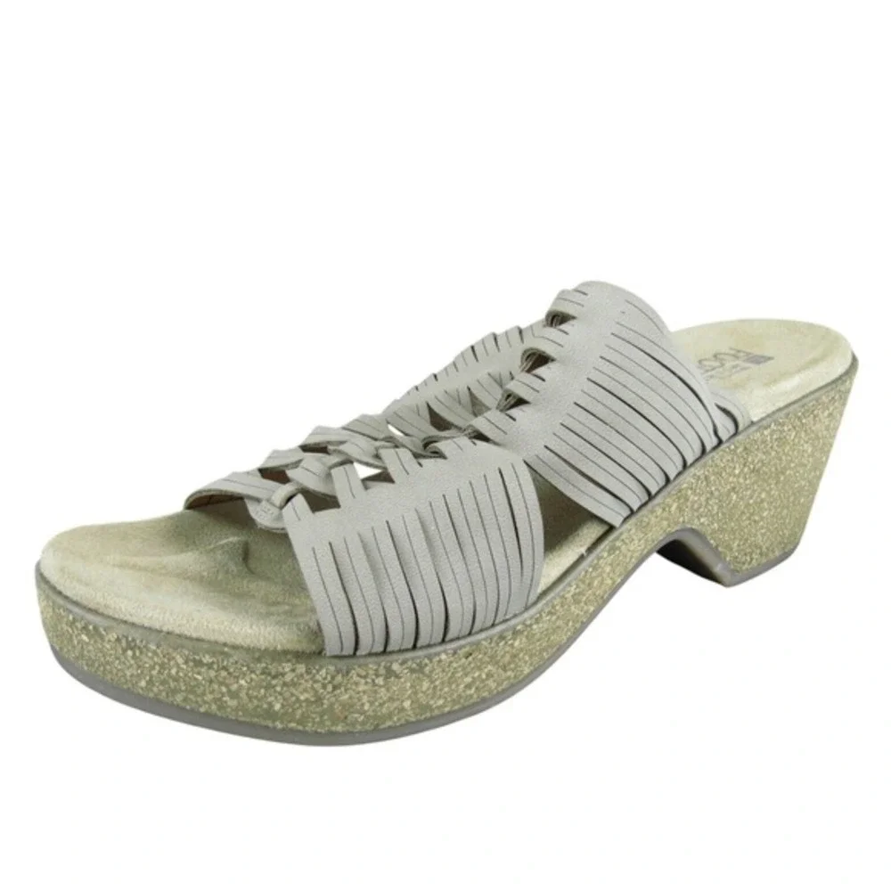 White Mountain Women's Crete Slide Taupe Synthetic Sz 9 Medium Gently‎ Used 2025